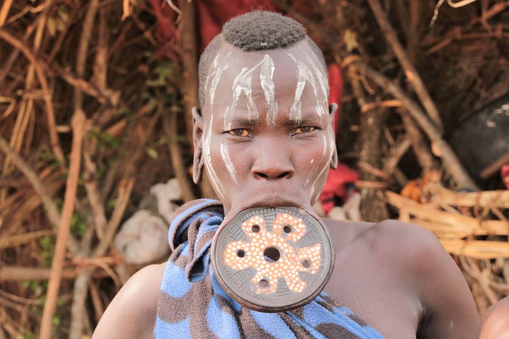 Mursi woman with a lip dish