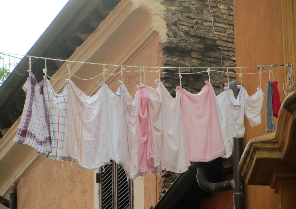 Laundry in Rome