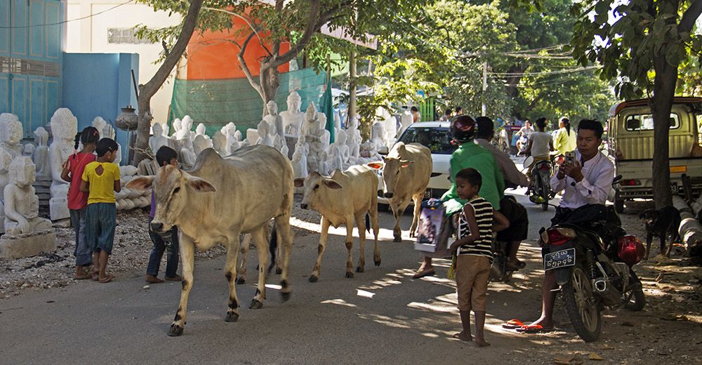 Street scene in Mandalay, Myanmar