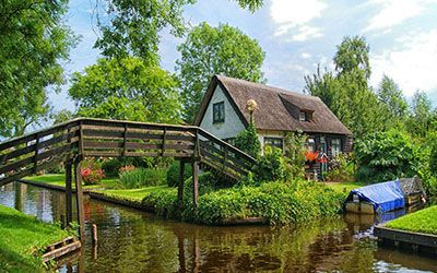 Giethoorn and the Weerribben-Wieden National Park