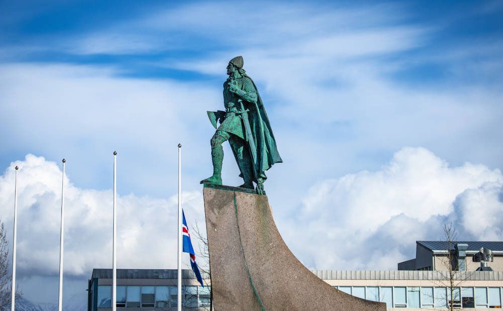 Statue of Leif Eriksson