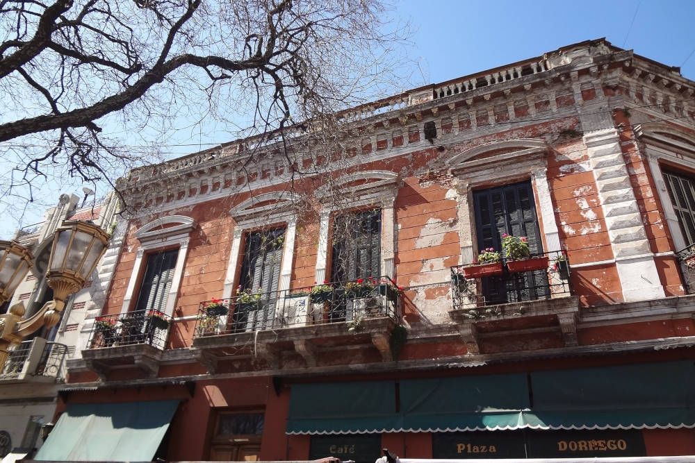 silver-travellers-argentina-highlight-buenos-aires-la-telma-mobile La Telma