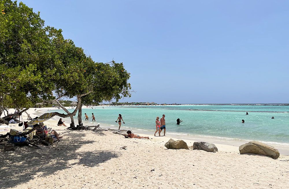 silver-travellers-dutch-caribbean-aruba-highlight-san-nicolas-baby-beach-mobile Baby Beach