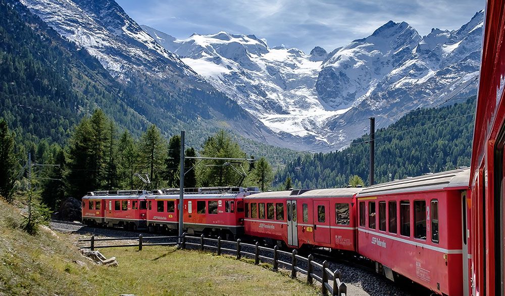train travel in the Alps