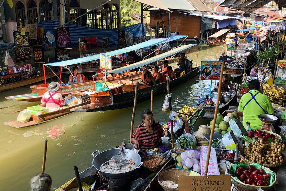 Floating market in Bangkok