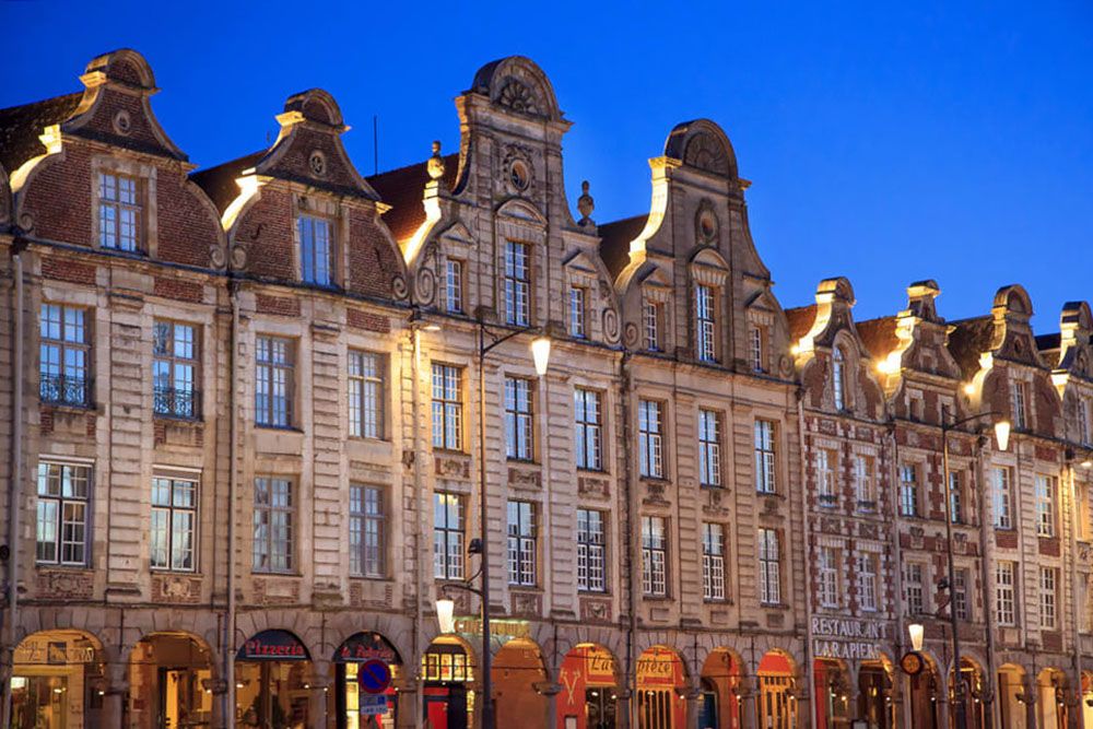 silver-travellers-france-highlight-arras-grand-place-mobile Grand place