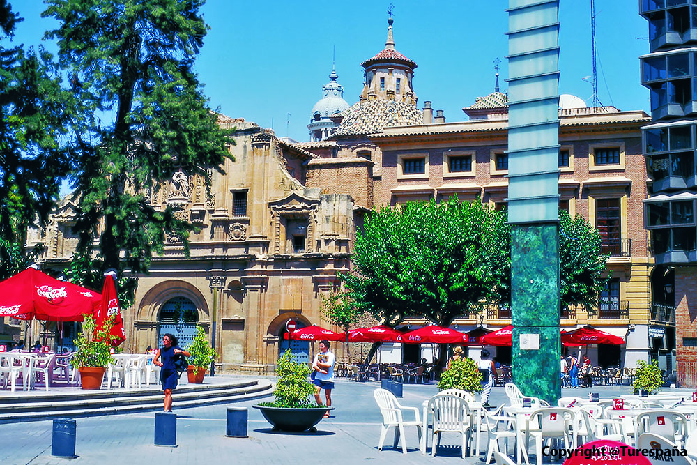 Plaza de Julian Romea