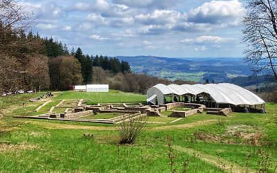 Bibracte, hidden Gallic fortress city