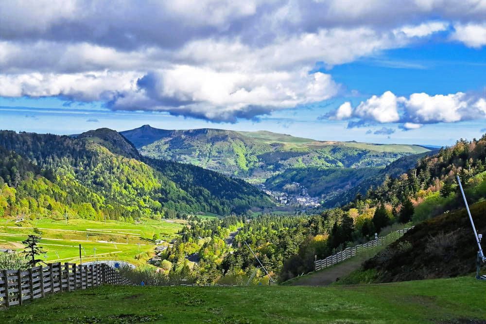 silver-travellers-france-highlight-puy-de-sancy-mont-doree-mobile Mont Doree
