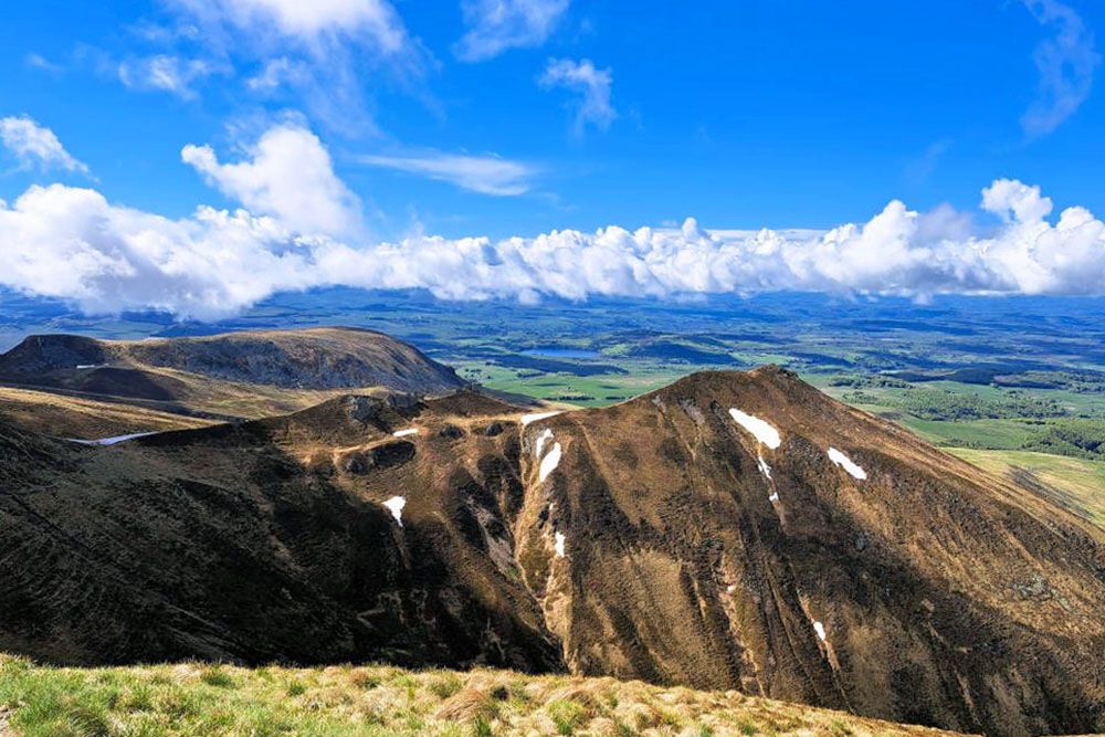 silver-travellers-france-highlight-puy-de-sancy-view-mobile View