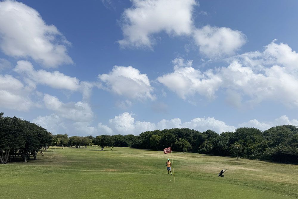 silver-travellers-dutch-caribbean-curacao-highlight-golf-cgsc-green-mobile CGSC - green