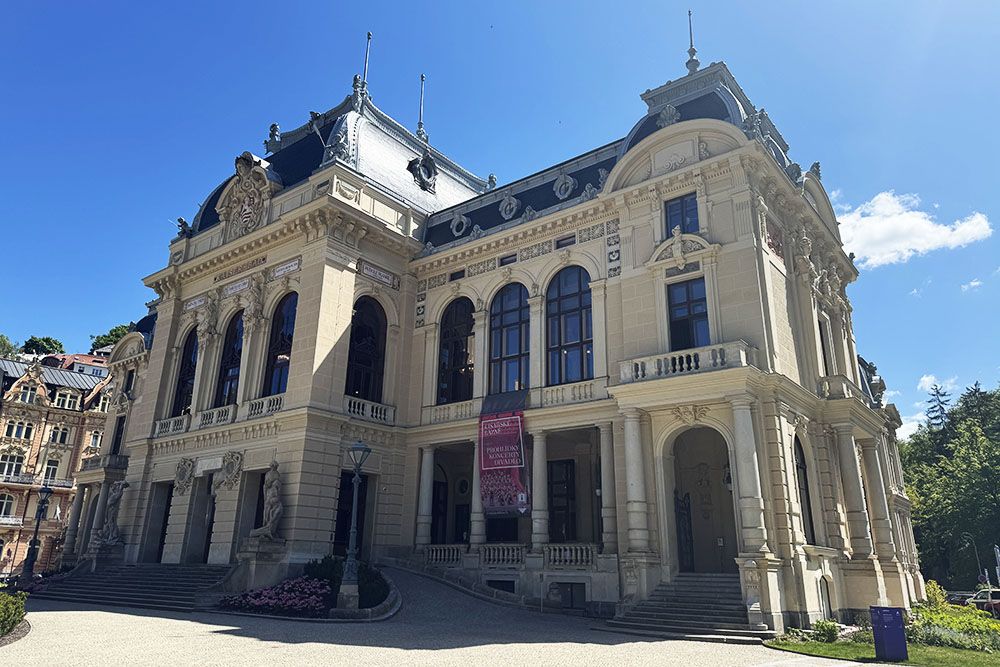 silver-travellers-czech-republic-highlight-carlsbad-imperial-spa-mobile Imperial Spa