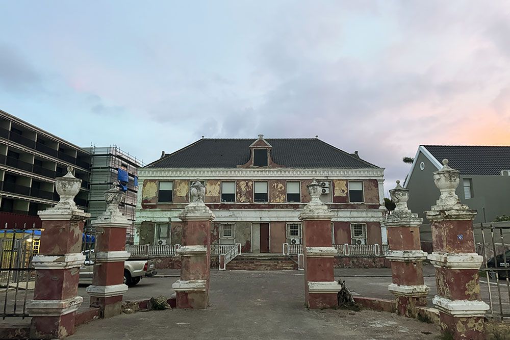 silver-travellers-dutch-caribbean-curacao-highlight-willemstad-part2-pietermaai-project-development-mobile Project development in Pietermaai