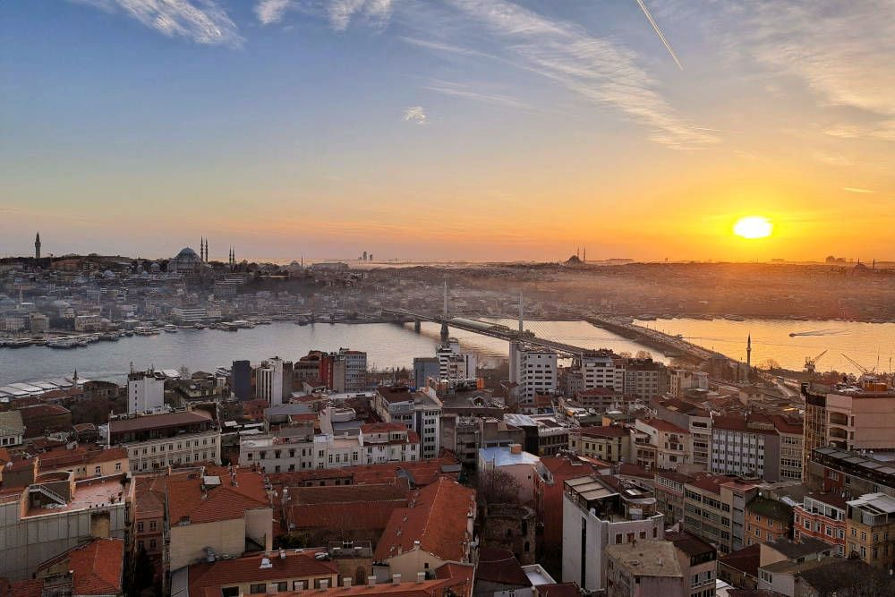 silver-travellers-turkiye-highlight-istanbul-galata-tower-view-mobile Galata Tower - view