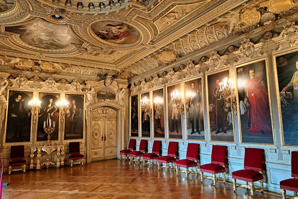 Portrait gallery