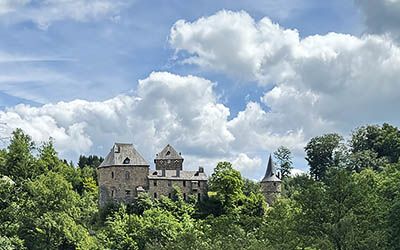 Reinhardstein Castle: Beautiful Walk in the Warche Valley